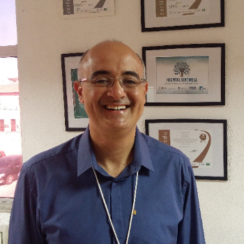 Dr. Roger Pereira Valim